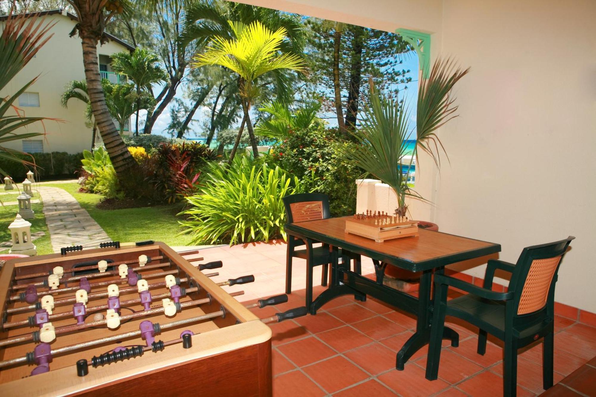 Coral Mist Beach Hotel Bridgetown Exterior foto